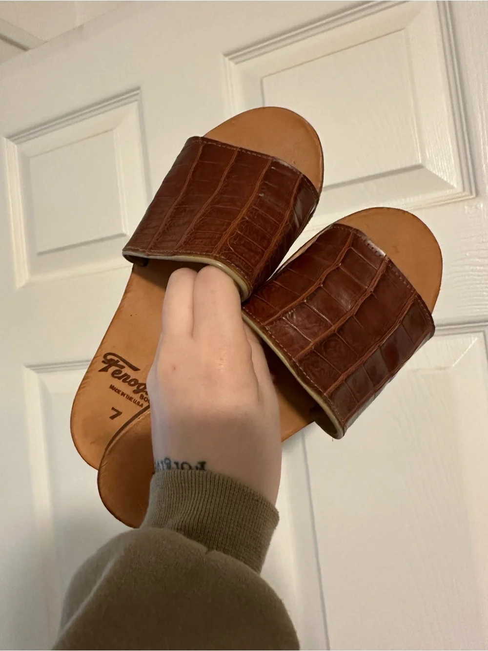 Brown Caiman Slide Sandals - Women’s 7
